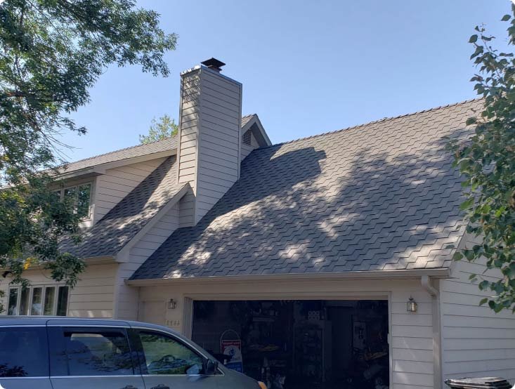 roof shingles repaired